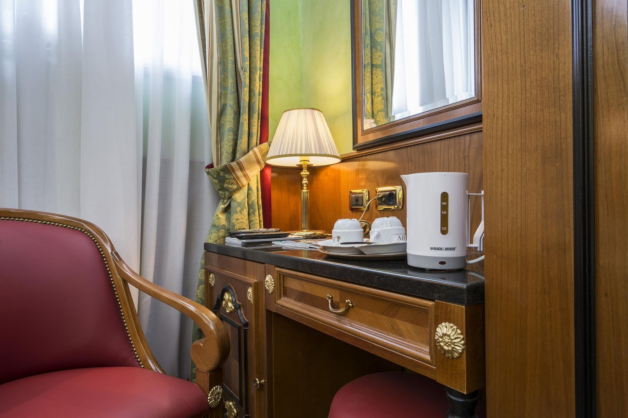 Hotel Vittoria Milano Esterno foto