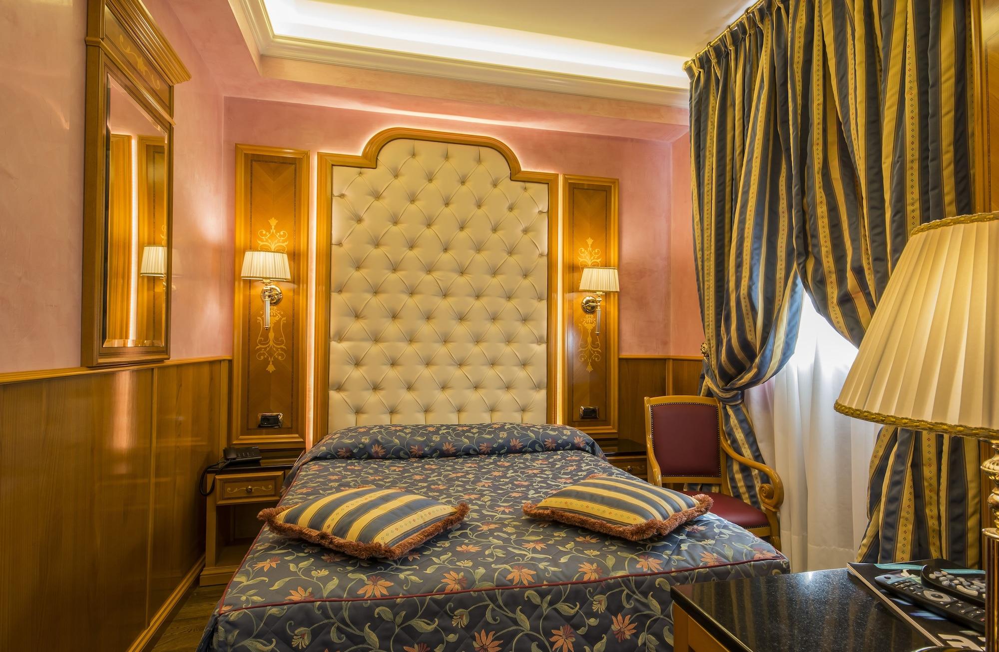 Hotel Vittoria Milano Esterno foto