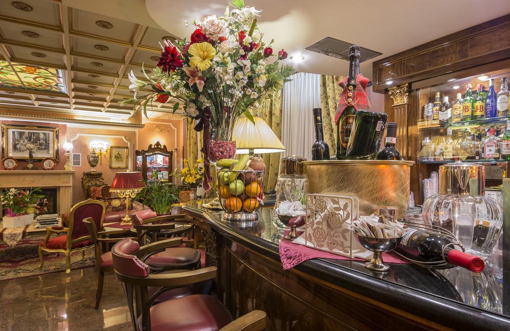 Hotel Vittoria Milano Esterno foto